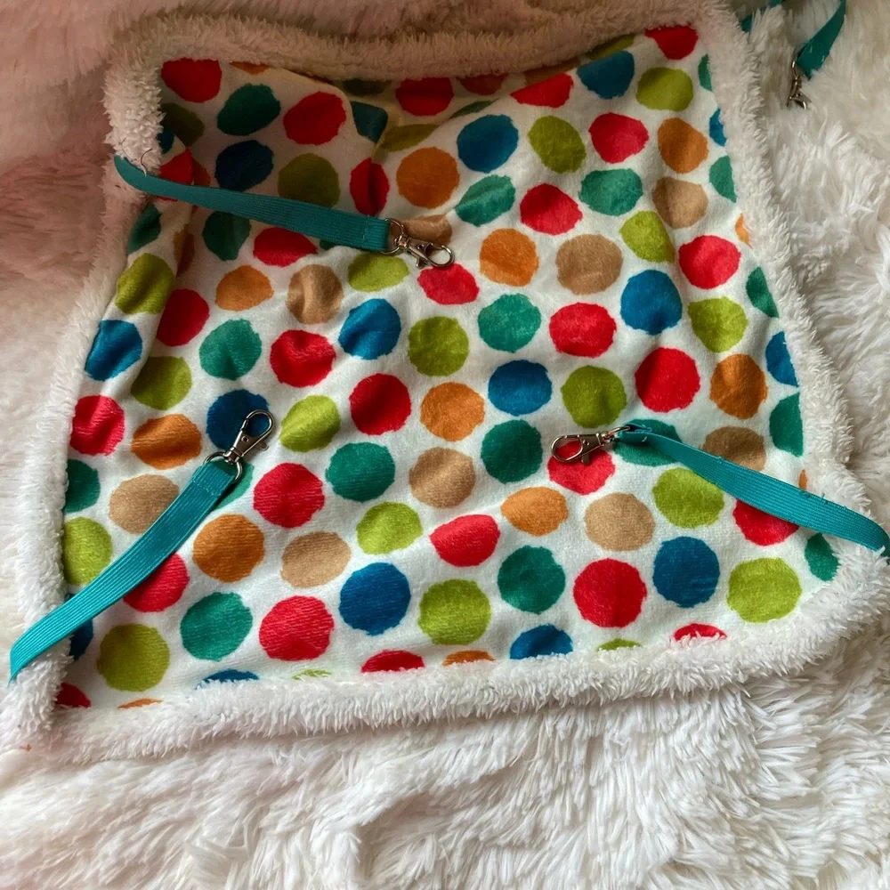 Hanging hammock blanket for ferrets or kittens and small animals